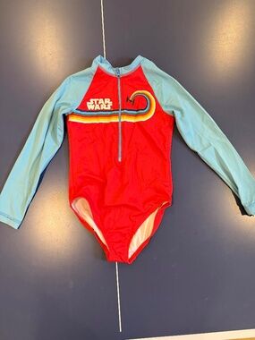 Size 130 Hanna Andersson Star Wars Long Sleeve Rashguard Suit. Like New